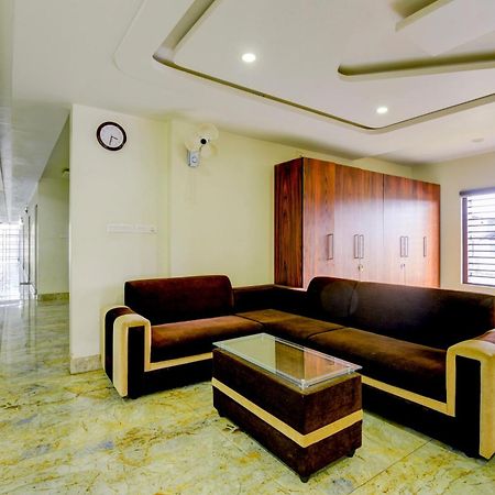 Hotel O Royal Tower Lodge Etakkare Bagian luar foto