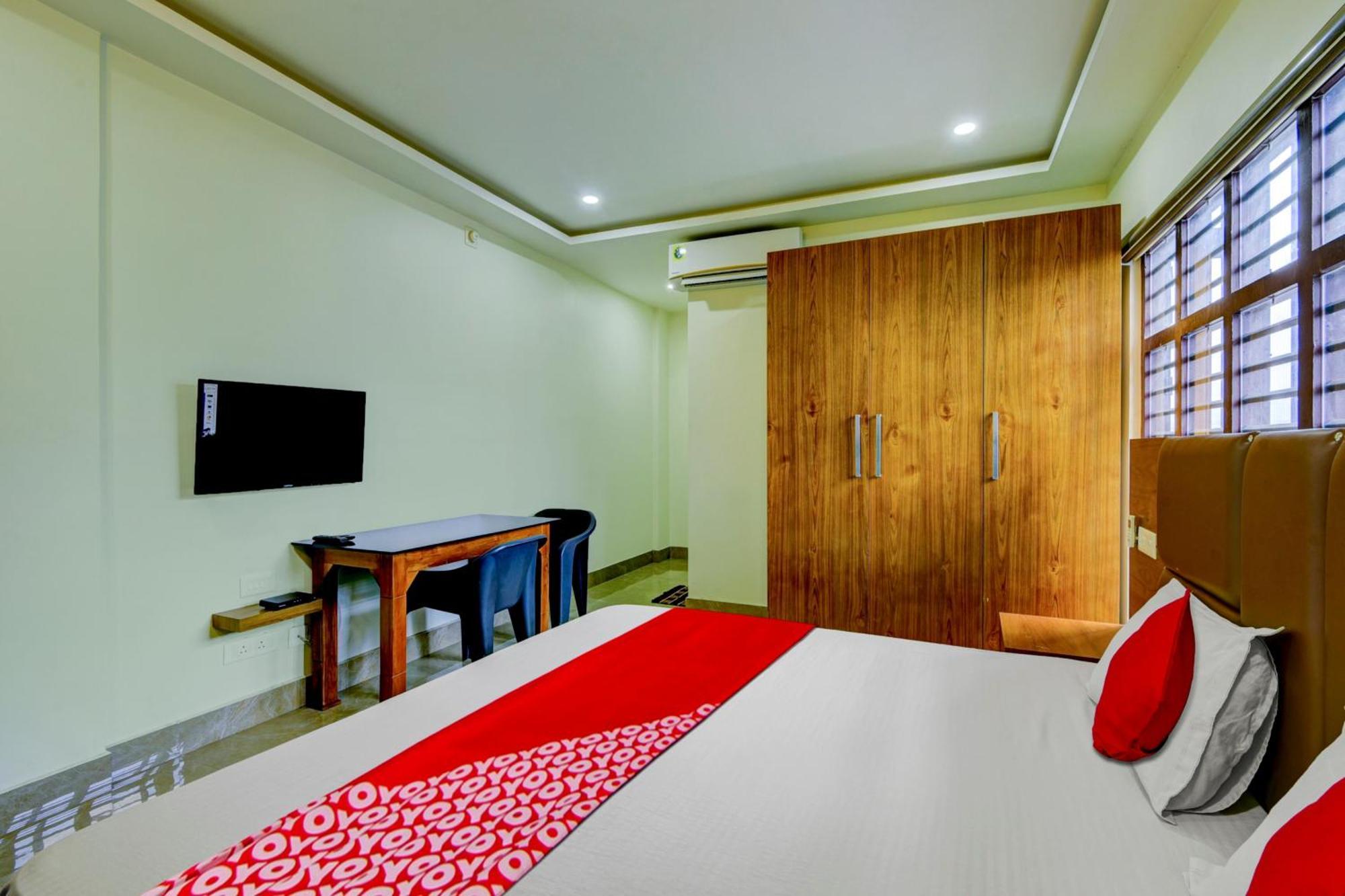 Hotel O Royal Tower Lodge Etakkare Bagian luar foto